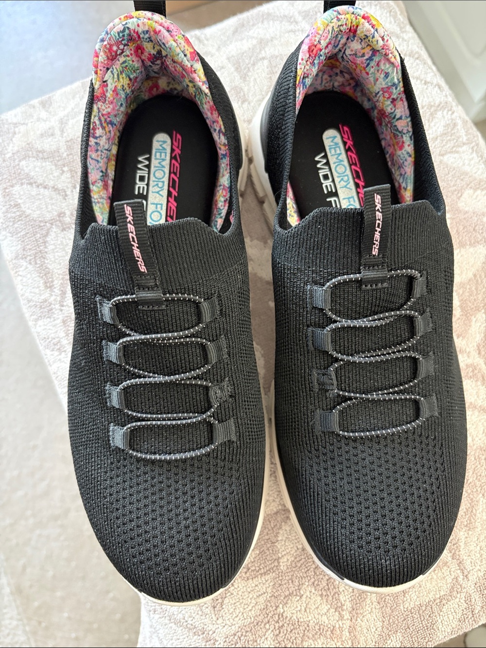 Skechers Black Knit Slip-On Sneakers with Floral Lining 8 Wide